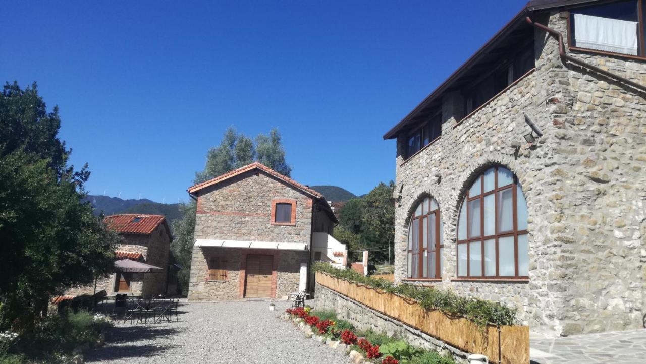 Agripodere Il Falco Pontremoli Kültér fotó